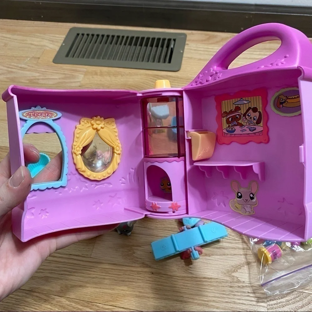 Vintage Littlest Pet Shop Play Set Accessories Animals Figures Monkey Dog Poodle
